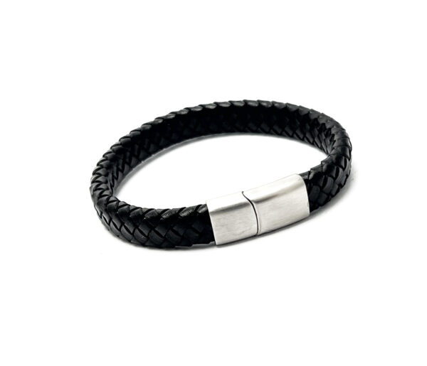 Armband med hemligt gravyr