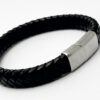 Armband med hemligt gravyr
